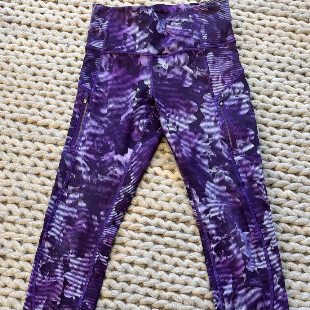 Athleta Rainier Printed 7/8 Tight